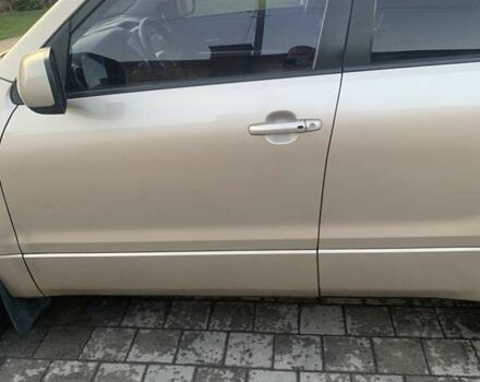 Бежевый Сузуки Гранд Витара, объемом двигателя 2 л и пробегом 210 тыс. км за 6500 $, фото 6 на Automoto.ua