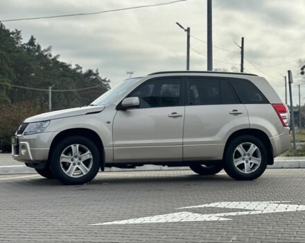Бежевый Сузуки Гранд Витара, объемом двигателя 2 л и пробегом 242 тыс. км за 7500 $, фото 6 на Automoto.ua