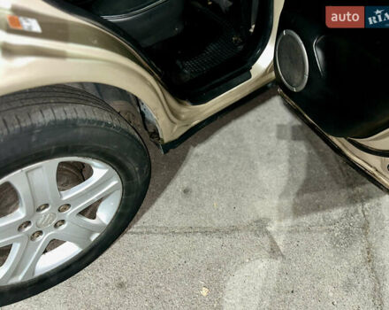 Бежевый Сузуки Гранд Витара, объемом двигателя 2 л и пробегом 236 тыс. км за 6500 $, фото 14 на Automoto.ua