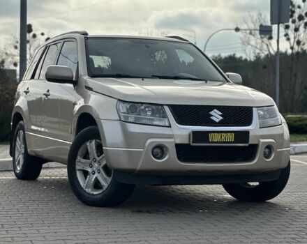 Бежевый Сузуки Гранд Витара, объемом двигателя 2 л и пробегом 242 тыс. км за 7500 $, фото 4 на Automoto.ua