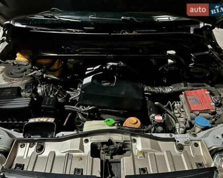 Бежевый Сузуки Гранд Витара, объемом двигателя 2 л и пробегом 236 тыс. км за 6500 $, фото 9 на Automoto.ua