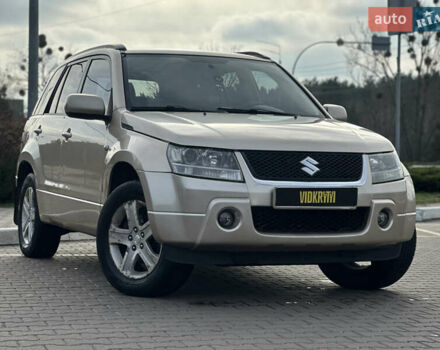 Бежевый Сузуки Гранд Витара, объемом двигателя 2 л и пробегом 242 тыс. км за 7500 $, фото 5 на Automoto.ua