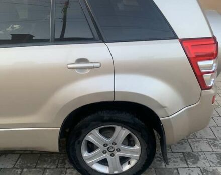 Бежевый Сузуки Гранд Витара, объемом двигателя 2 л и пробегом 210 тыс. км за 6500 $, фото 10 на Automoto.ua