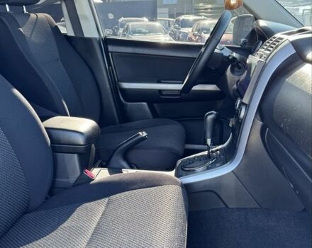 Бежевый Сузуки Гранд Витара, объемом двигателя 2 л и пробегом 122 тыс. км за 8600 $, фото 18 на Automoto.ua