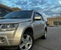 Бежевый Сузуки Гранд Витара, объемом двигателя 2 л и пробегом 255 тыс. км за 6000 $, фото 1 на Automoto.ua