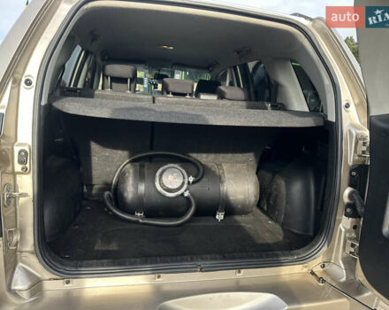 Бежевый Сузуки Гранд Витара, объемом двигателя 2 л и пробегом 242 тыс. км за 7500 $, фото 37 на Automoto.ua