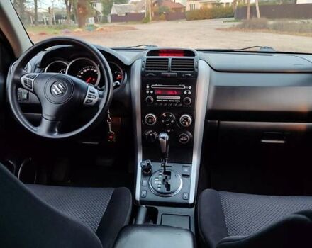 Бежевий Сузукі Гранд Вітара, об'ємом двигуна 2 л та пробігом 245 тис. км за 6000 $, фото 2 на Automoto.ua