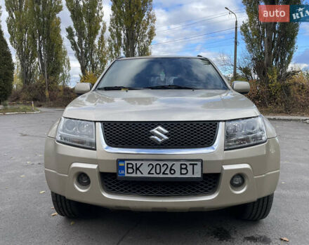 Бежевий Сузукі Гранд Вітара, об'ємом двигуна 2 л та пробігом 302 тис. км за 5300 $, фото 6 на Automoto.ua