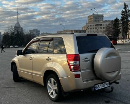 Бежевый Сузуки Гранд Витара, объемом двигателя 2 л и пробегом 255 тыс. км за 6000 $, фото 3 на Automoto.ua