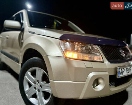 Бежевый Сузуки Гранд Витара, объемом двигателя 2 л и пробегом 236 тыс. км за 6500 $, фото 3 на Automoto.ua