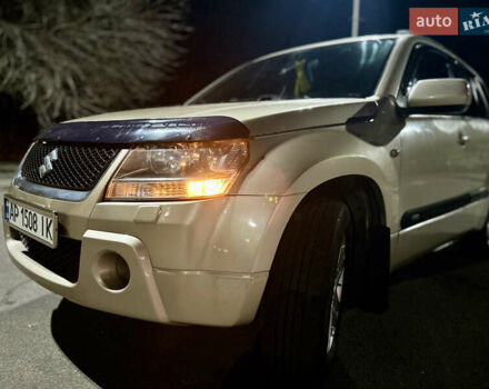 Бежевый Сузуки Гранд Витара, объемом двигателя 2 л и пробегом 236 тыс. км за 6500 $, фото 2 на Automoto.ua
