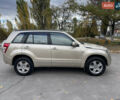 Бежевий Сузукі Гранд Вітара, об'ємом двигуна 2 л та пробігом 302 тис. км за 5300 $, фото 7 на Automoto.ua