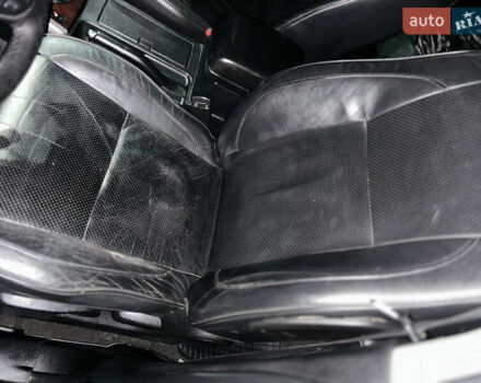 Бежевый Сузуки Гранд Витара, объемом двигателя 2 л и пробегом 236 тыс. км за 6500 $, фото 17 на Automoto.ua