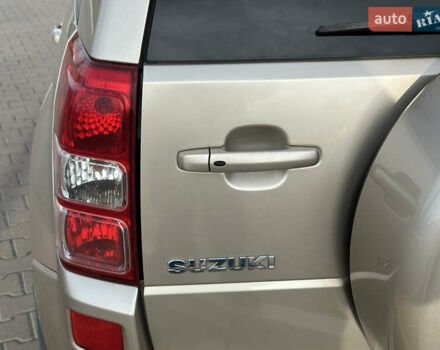 Бежевый Сузуки Гранд Витара, объемом двигателя 2 л и пробегом 242 тыс. км за 7500 $, фото 36 на Automoto.ua