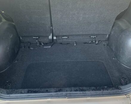 Бежевый Сузуки Гранд Витара, объемом двигателя 2 л и пробегом 210 тыс. км за 6500 $, фото 2 на Automoto.ua