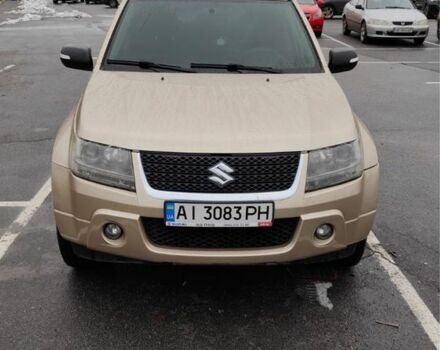 Бежевый Сузуки Гранд Витара, объемом двигателя 2.4 л и пробегом 186 тыс. км за 7550 $, фото 1 на Automoto.ua