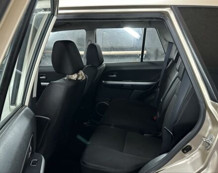 Бежевый Сузуки Гранд Витара, объемом двигателя 2.4 л и пробегом 208 тыс. км за 8899 $, фото 5 на Automoto.ua