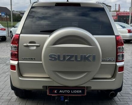Бежевый Сузуки Гранд Витара, объемом двигателя 2.4 л и пробегом 126 тыс. км за 9900 $, фото 4 на Automoto.ua