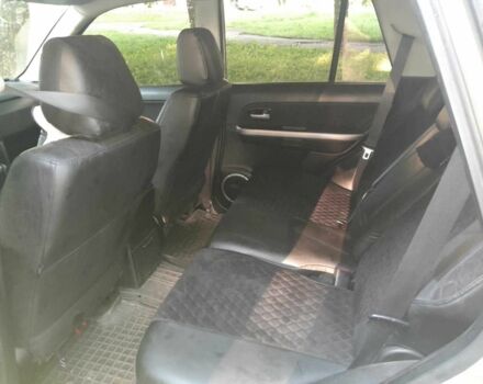 Бежевый Сузуки Гранд Витара, объемом двигателя 2.4 л и пробегом 3 тыс. км за 6800 $, фото 6 на Automoto.ua