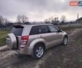 Бежевий Сузукі Гранд Вітара, об'ємом двигуна 2 л та пробігом 194 тис. км за 9000 $, фото 4 на Automoto.ua