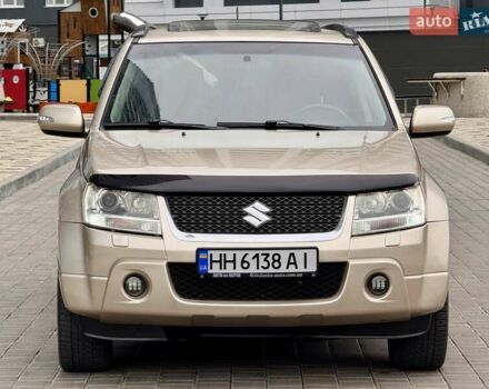 Бежевый Сузуки Гранд Витара, объемом двигателя 2.39 л и пробегом 230 тыс. км за 8999 $, фото 5 на Automoto.ua