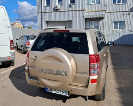 Бежевий Сузукі Гранд Вітара, об'ємом двигуна 2.4 л та пробігом 200 тис. км за 8000 $, фото 4 на Automoto.ua