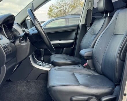 Бежевый Сузуки Гранд Витара, объемом двигателя 2.4 л и пробегом 126 тыс. км за 9900 $, фото 11 на Automoto.ua