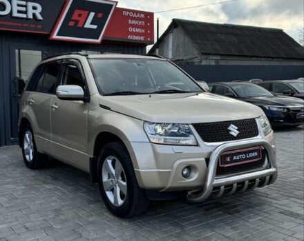 Бежевый Сузуки Гранд Витара, объемом двигателя 2.4 л и пробегом 126 тыс. км за 9900 $, фото 1 на Automoto.ua