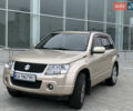 Сузуки Гранд Витара 2008 в Киеве на Automoto.ua Бежевый Сузуки Гранд Витара, объемом двигателя 3.2 л и пробегом 180 тыс. км за 6400 $, фото 1 на Automoto.ua
