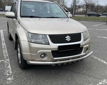 Бежевый Сузуки Гранд Витара, объемом двигателя 2.39 л и пробегом 312 тыс. км за 8400 $, фото 3 на Automoto.ua