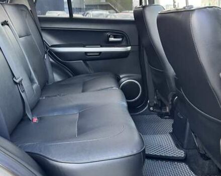 Бежевый Сузуки Гранд Витара, объемом двигателя 2.4 л и пробегом 126 тыс. км за 9900 $, фото 16 на Automoto.ua