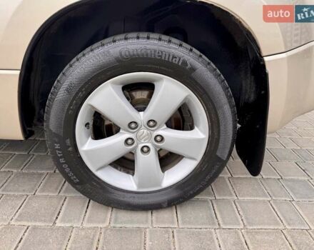 Бежевый Сузуки Гранд Витара, объемом двигателя 2.39 л и пробегом 230 тыс. км за 8999 $, фото 31 на Automoto.ua