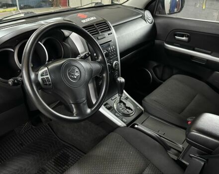 Бежевый Сузуки Гранд Витара, объемом двигателя 2.4 л и пробегом 208 тыс. км за 8899 $, фото 7 на Automoto.ua