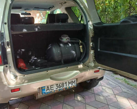 Бежевый Сузуки Гранд Витара, объемом двигателя 2.4 л и пробегом 203 тыс. км за 10000 $, фото 7 на Automoto.ua