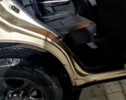 Бежевый Сузуки Гранд Витара, объемом двигателя 2 л и пробегом 238 тыс. км за 6500 $, фото 8 на Automoto.ua