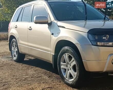 Бежевий Сузукі Гранд Вітара, об'ємом двигуна 2 л та пробігом 274 тис. км за 7900 $, фото 7 на Automoto.ua