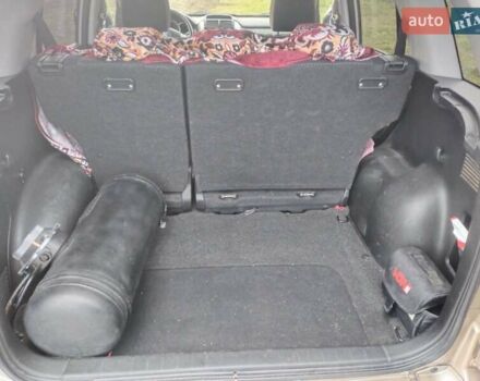 Бежевий Сузукі Гранд Вітара, об'ємом двигуна 2 л та пробігом 194 тис. км за 9000 $, фото 8 на Automoto.ua