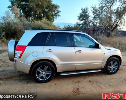 Бежевый Сузуки Гранд Витара, объемом двигателя 2 л и пробегом 216 тыс. км за 7800 $, фото 1 на Automoto.ua