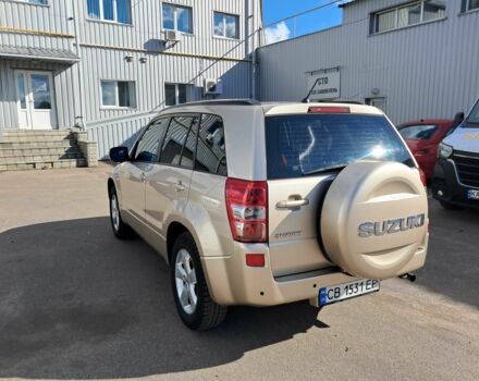 Бежевий Сузукі Гранд Вітара, об'ємом двигуна 2.4 л та пробігом 200 тис. км за 8000 $, фото 6 на Automoto.ua