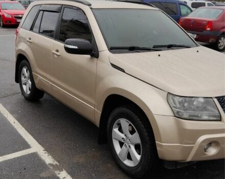 Бежевый Сузуки Гранд Витара, объемом двигателя 2.4 л и пробегом 186 тыс. км за 7550 $, фото 5 на Automoto.ua