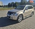 Бежевый Сузуки Гранд Витара, объемом двигателя 2.4 л и пробегом 110 тыс. км за 11500 $, фото 1 на Automoto.ua