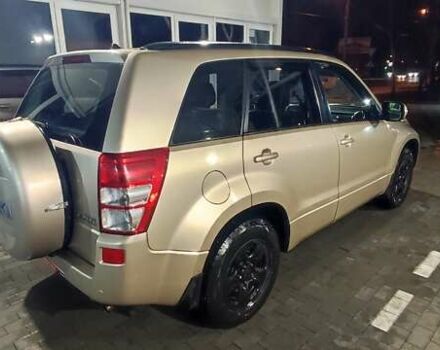 Бежевый Сузуки Гранд Витара, объемом двигателя 2 л и пробегом 238 тыс. км за 6500 $, фото 3 на Automoto.ua