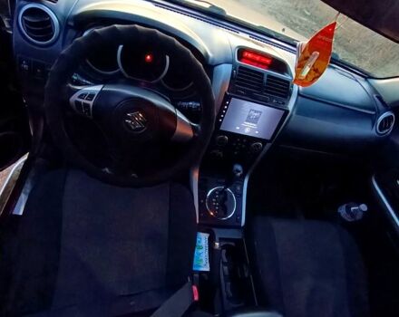 Бежевый Сузуки Гранд Витара, объемом двигателя 2 л и пробегом 216 тыс. км за 7800 $, фото 5 на Automoto.ua