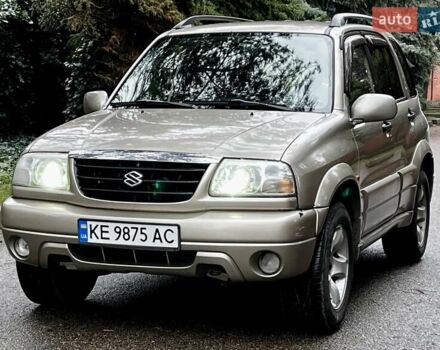 Бежевый Сузуки Гранд Витара, объемом двигателя 2 л и пробегом 290 тыс. км за 5850 $, фото 1 на Automoto.ua