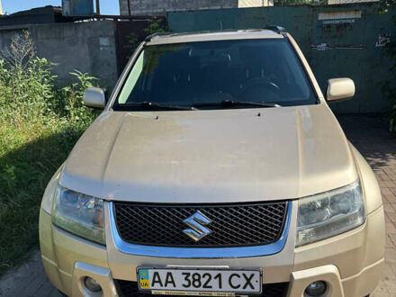 Сузуки Гранд Витара 2007 в Киеве на Automoto.ua Бежевый Сузуки Гранд Витара, объемом двигателя 1.99 л и пробегом 178 тыс. км за 7800 $, фото 1 на Automoto.ua