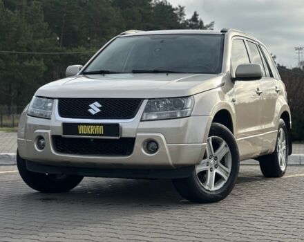 Бежевый Сузуки Гранд Витара, объемом двигателя 2 л и пробегом 242 тыс. км за 7500 $, фото 1 на Automoto.ua