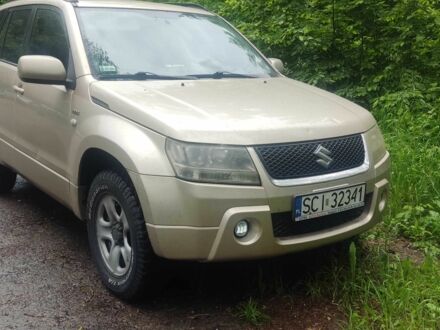 Сузуки Гранд Витара 2007 в Киеве на Automoto.ua Бежевый Сузуки Гранд Витара, объемом двигателя 1.9 л и пробегом 315 тыс. км за 4643 $, фото 1 на Automoto.ua