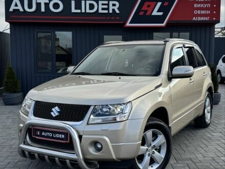 Бежевый Сузуки Гранд Витара, объемом двигателя 2.4 л и пробегом 126 тыс. км за 9900 $, фото 1 на Automoto.ua