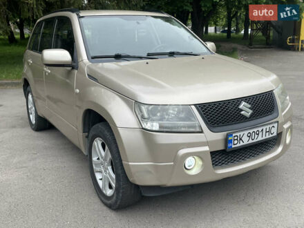 Сузукі Гранд Вітара 2008 у Рівному на Automoto.ua Бежевий Сузукі Гранд Вітара, об'ємом двигуна 2 л та пробігом 292 тис. км за 6800 $, фото 1 на Automoto.ua