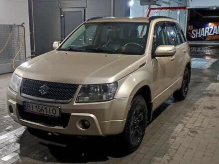 Бежевый Сузуки Гранд Витара, объемом двигателя 2 л и пробегом 238 тыс. км за 6500 $, фото 1 на Automoto.ua